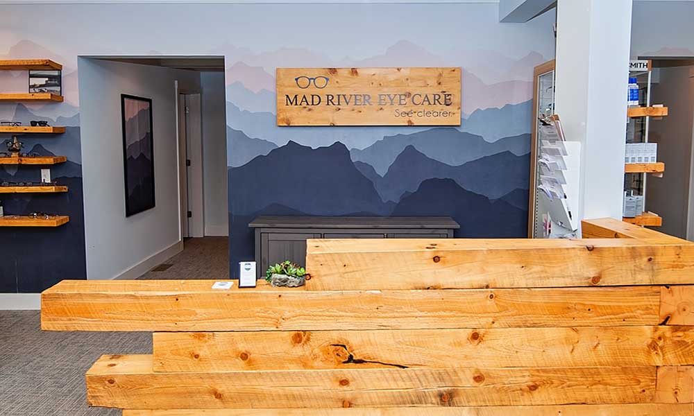Elisabeth-Viilu-Photography-Mad-River-Eyecare4-VT-35